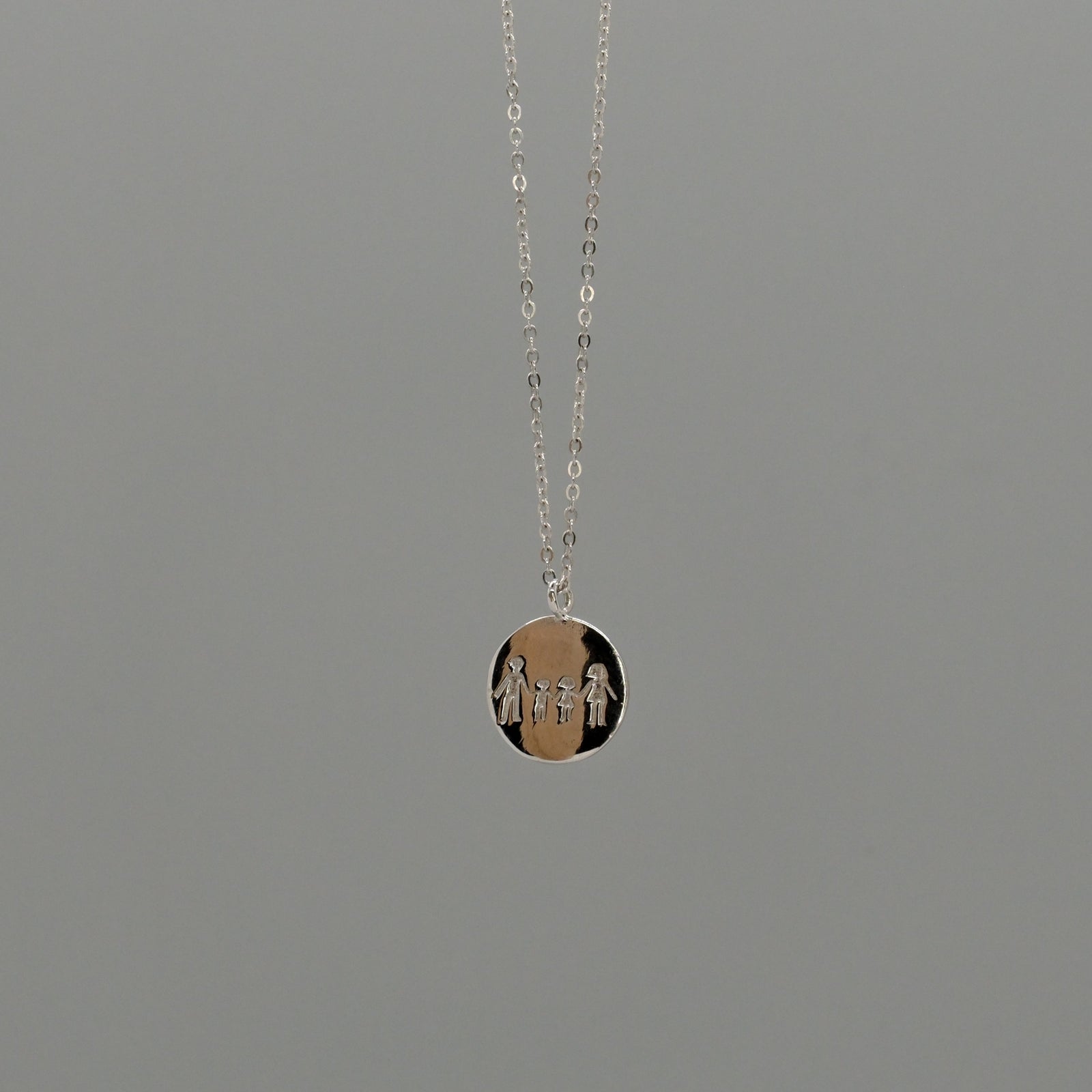 family circle necklace