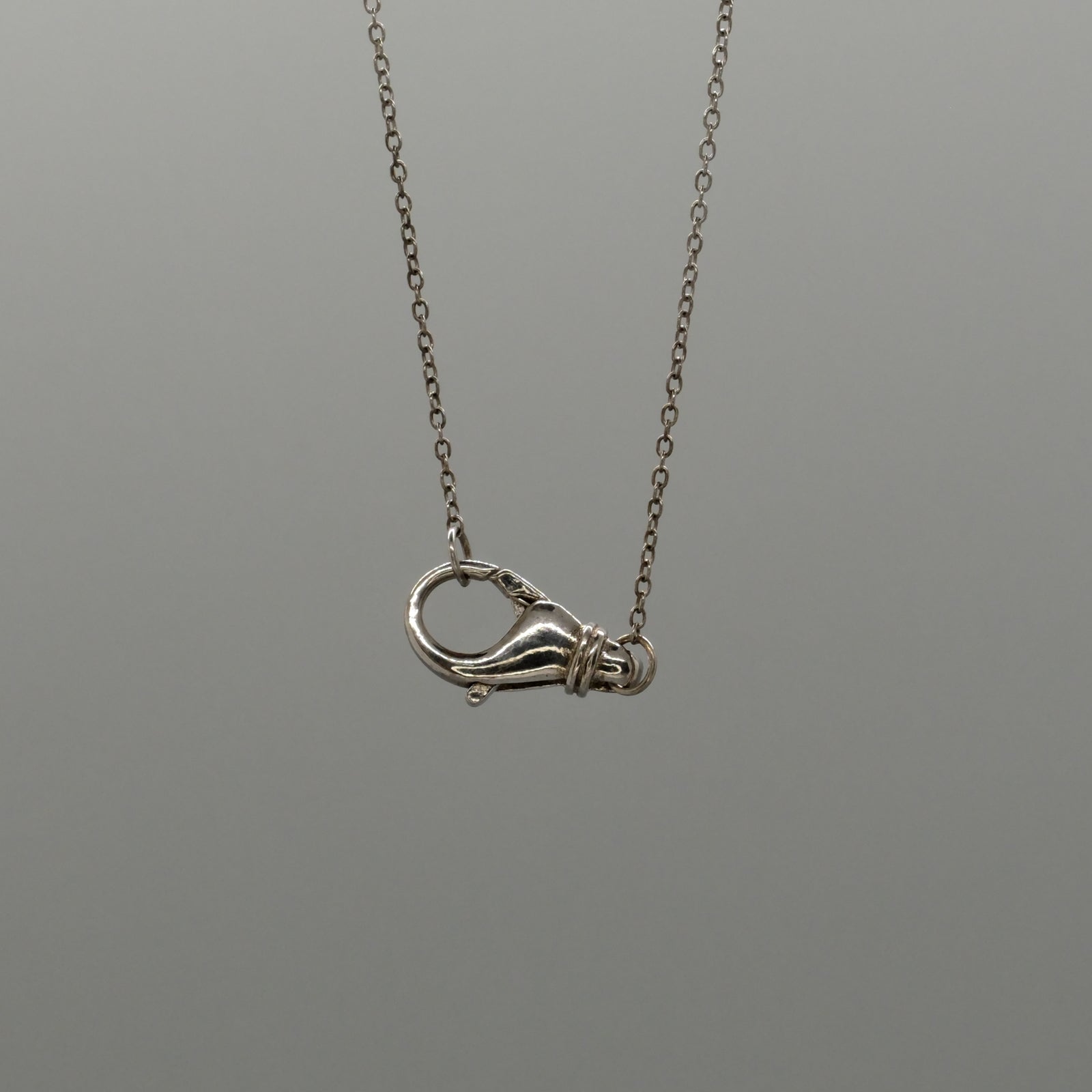 plain clasps necklace