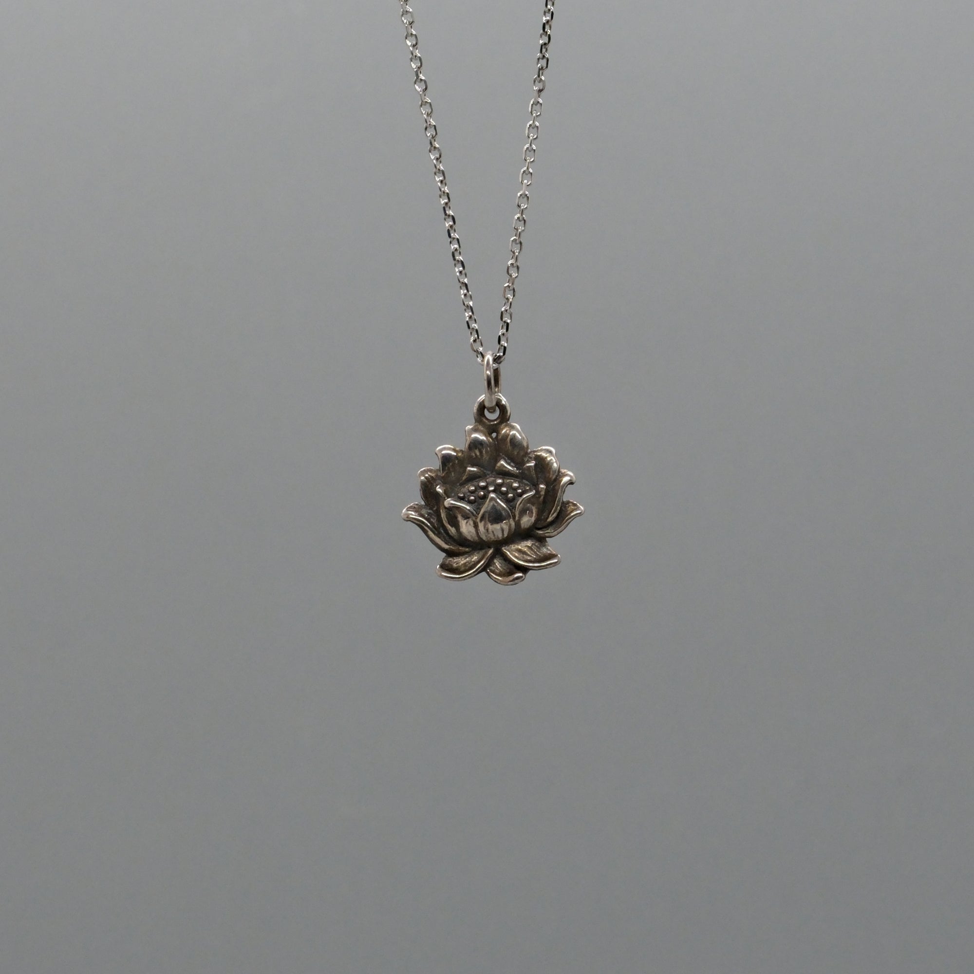 blooming lotus necklace