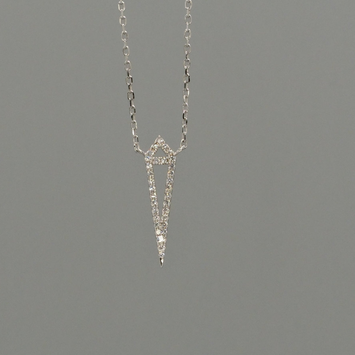geometric cyrstal necklace
