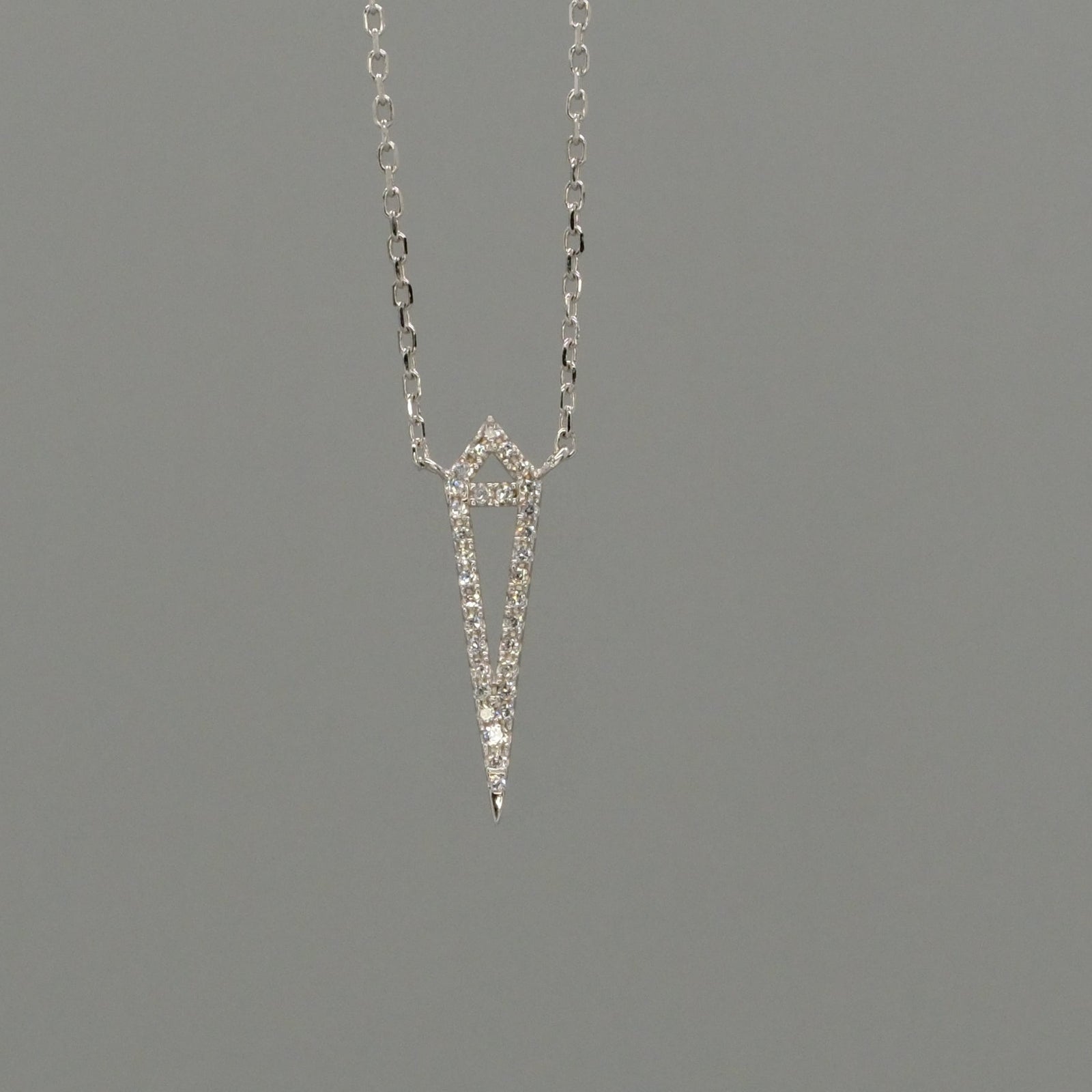 geometric cyrstal necklace