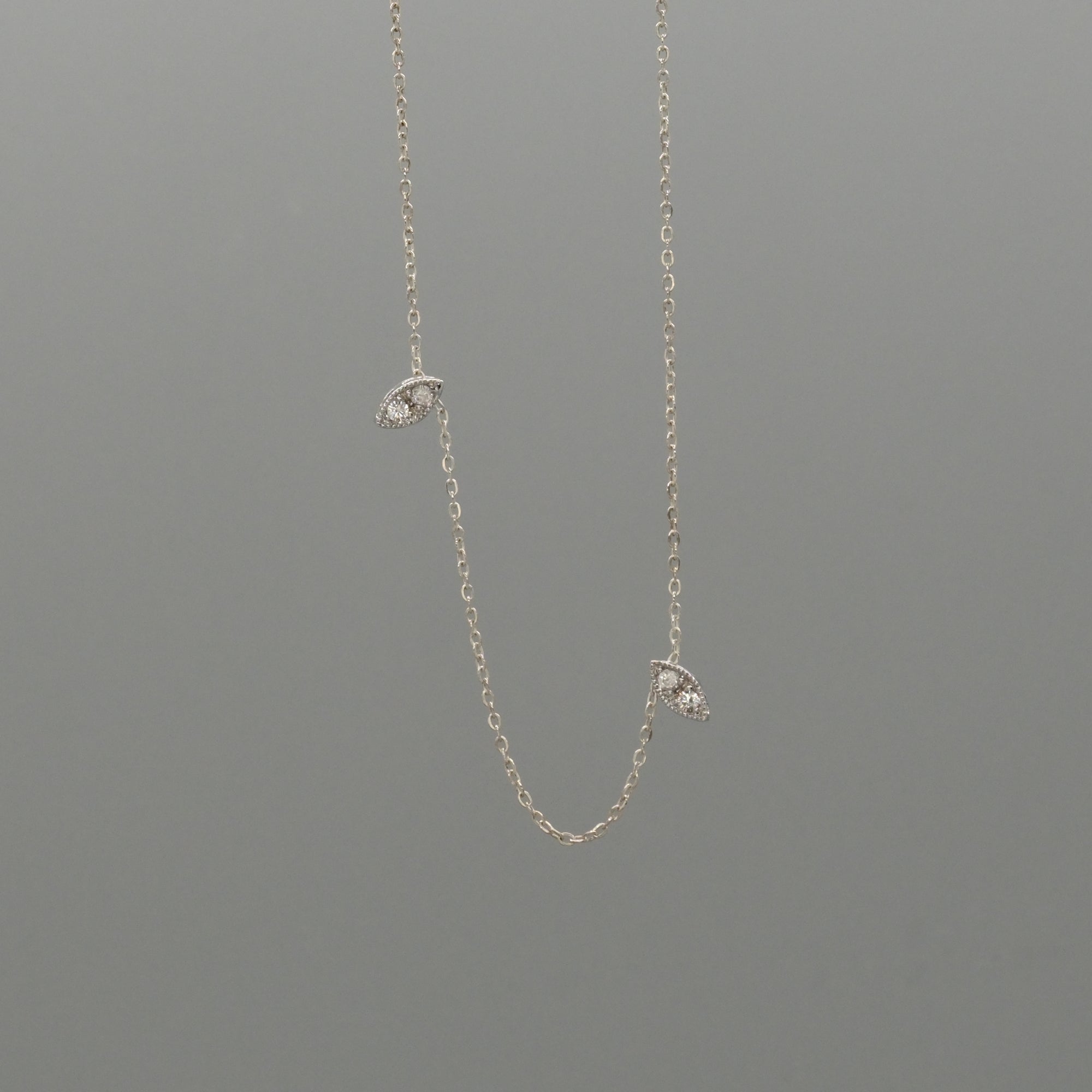 Dosiris collar necklace