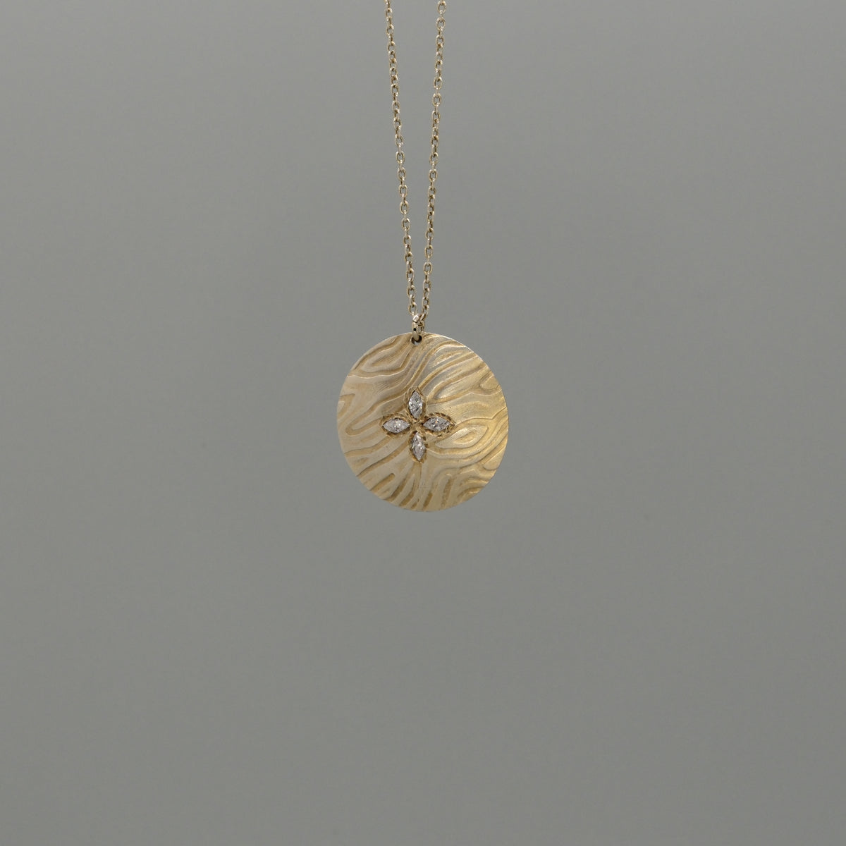 bloom medallion necklace