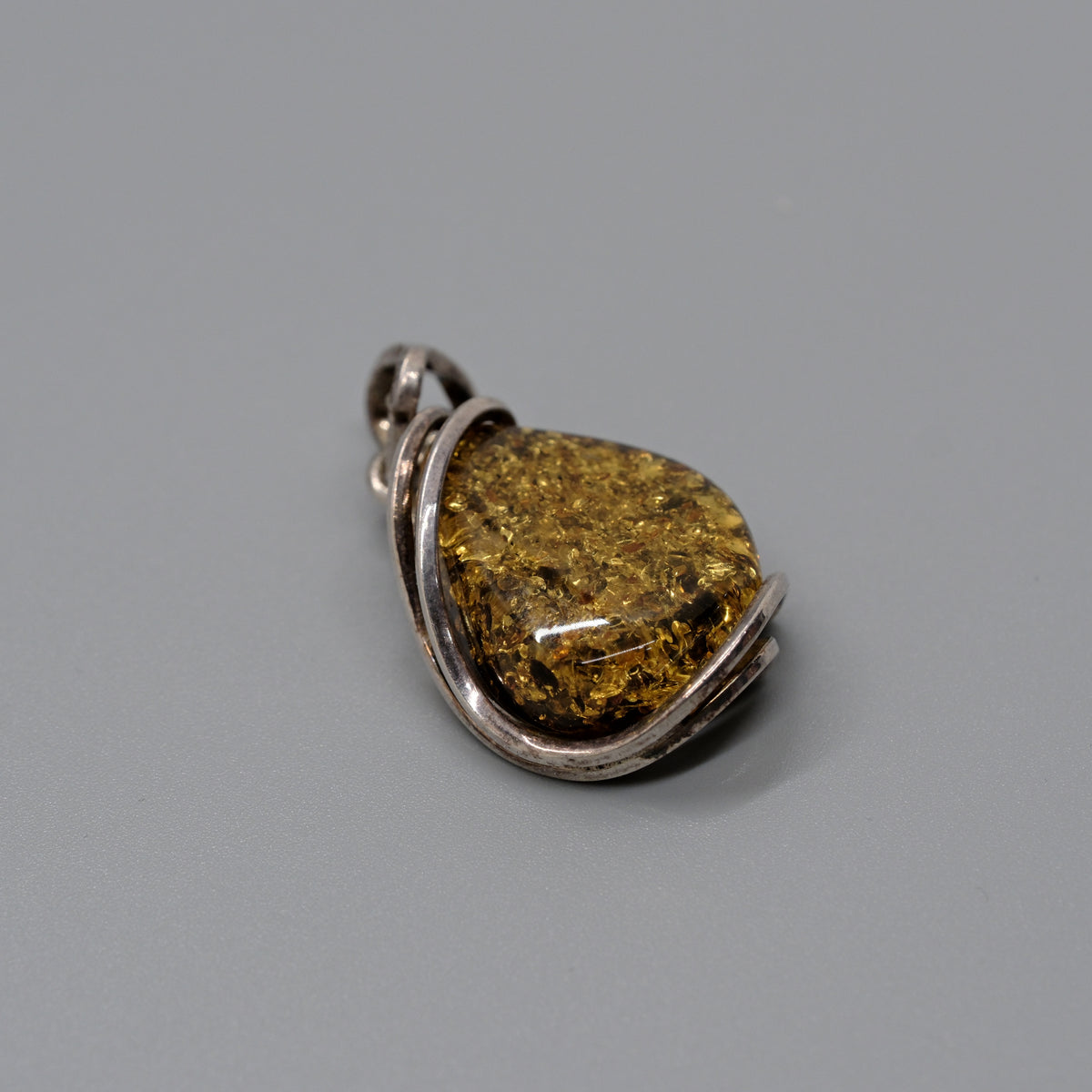 Golden Moss Amber Pendant