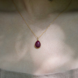 Lina - Ruby drop necklace