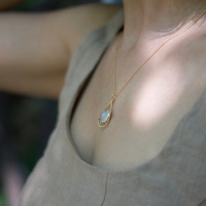 Lina - Wrapped Pearl necklace