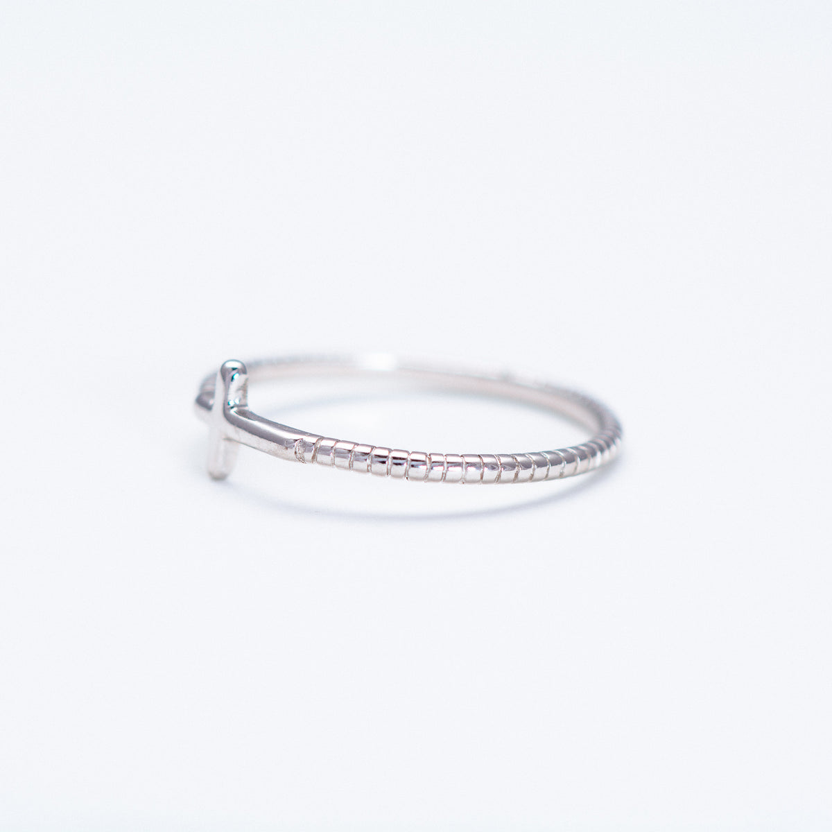 Plain Sideway Cross Ring