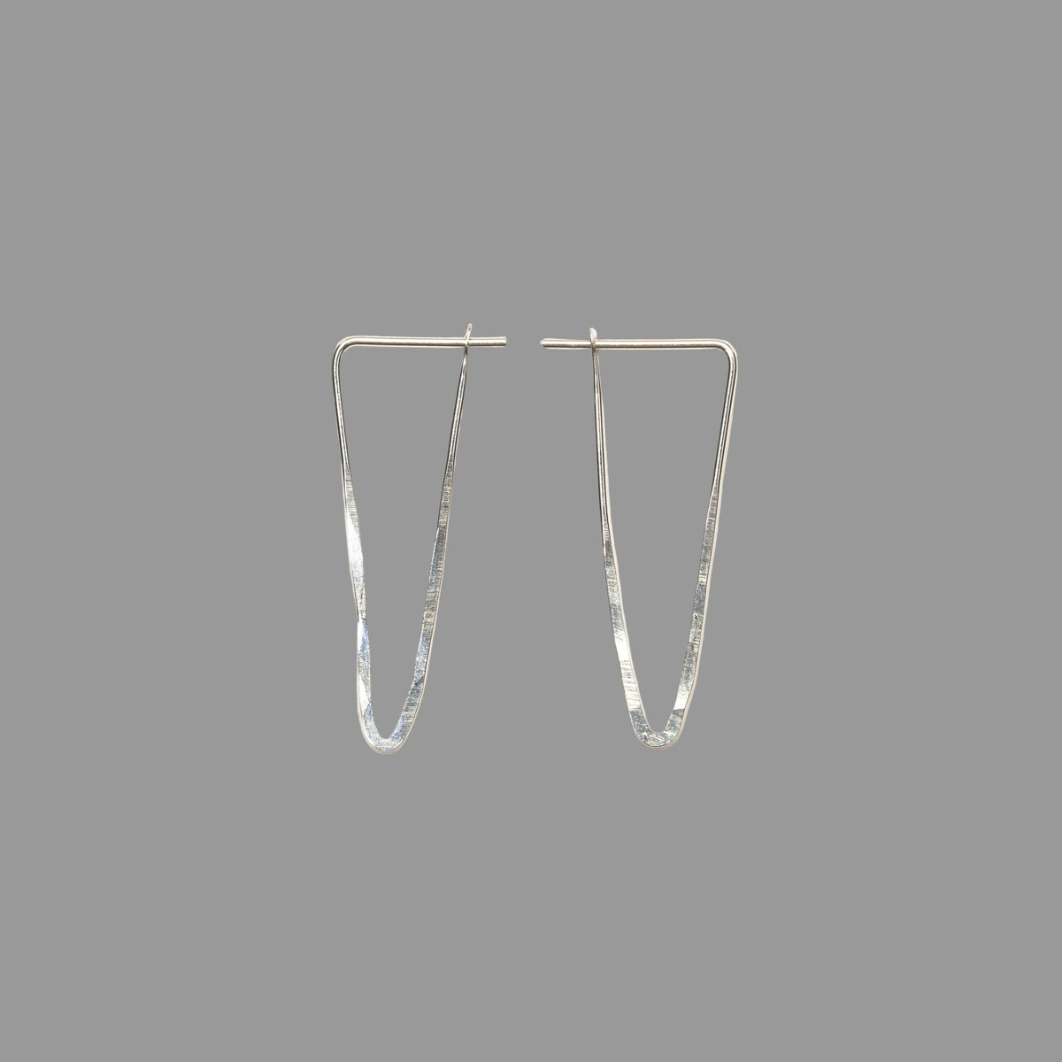 Medium Triangle Hoops