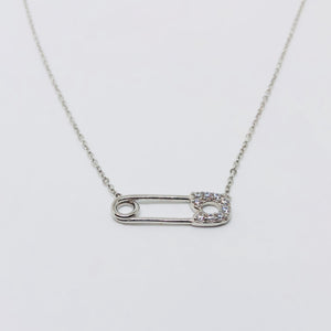 NSC - Safety pin necklace