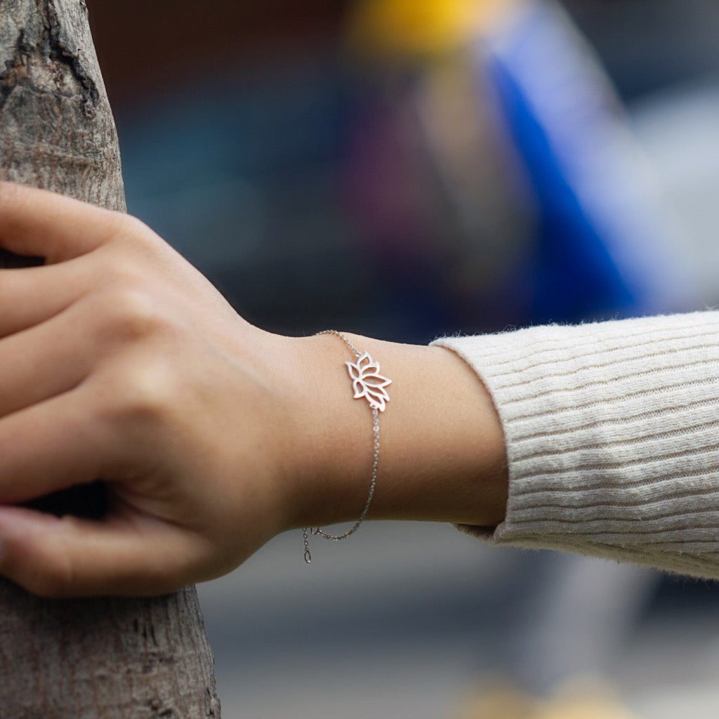 Lotus bracelet
