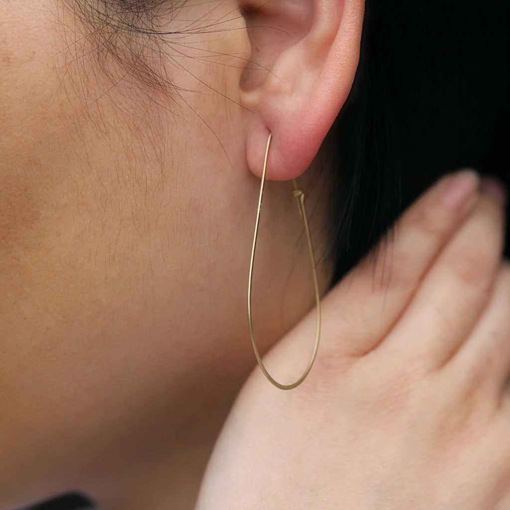 Teardrop dainty hoops