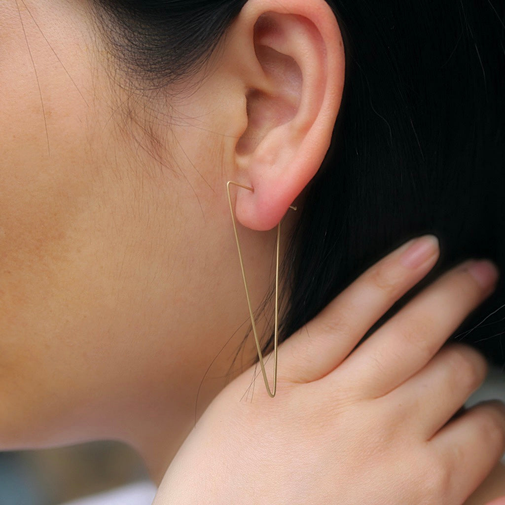 Large Scalene dainty hoop