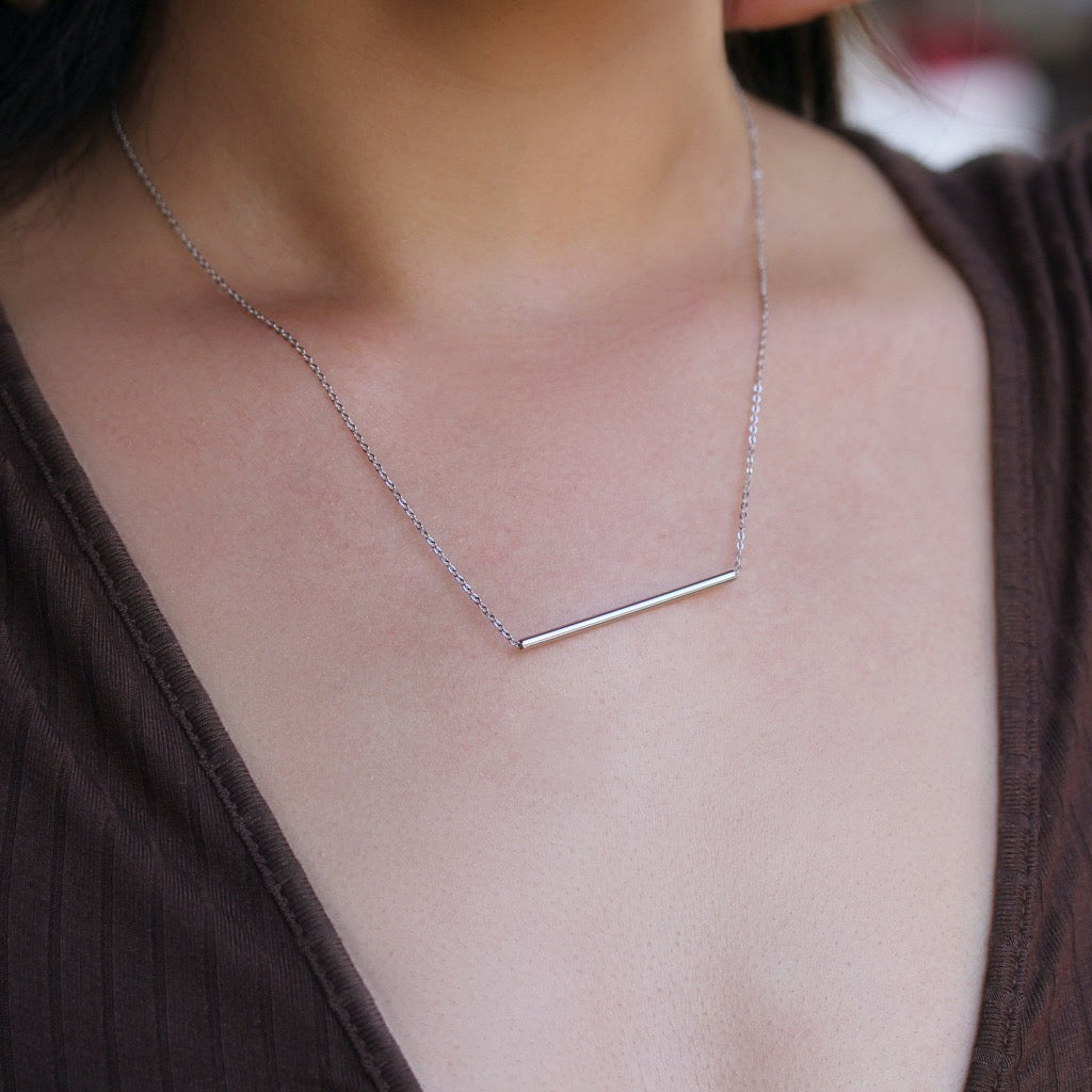 Bar necklace