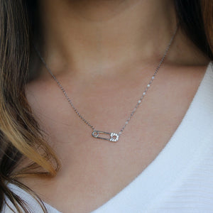 NSC - Safety pin necklace