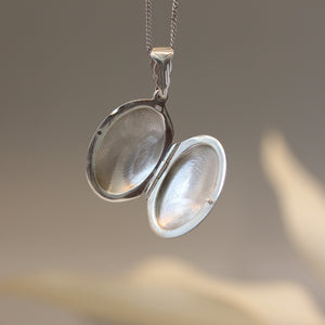 NSC - Medium puffy oval locket