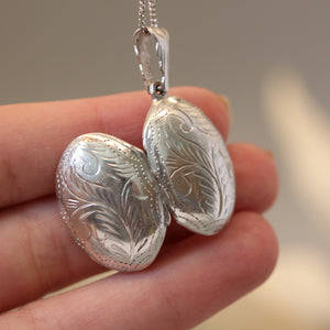 NSC - Medium puffy oval locket