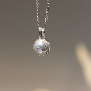 NSC - Mini round locket