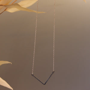 Jessica DeCarlo - Small chevron necklace in silver