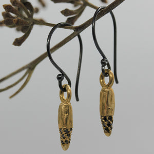 Satomi Studio - Black diamond earrings