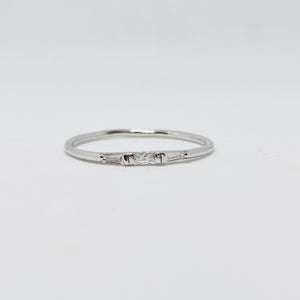 Dainty Baguette ring