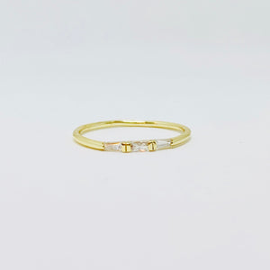 Dainty Baguette ring