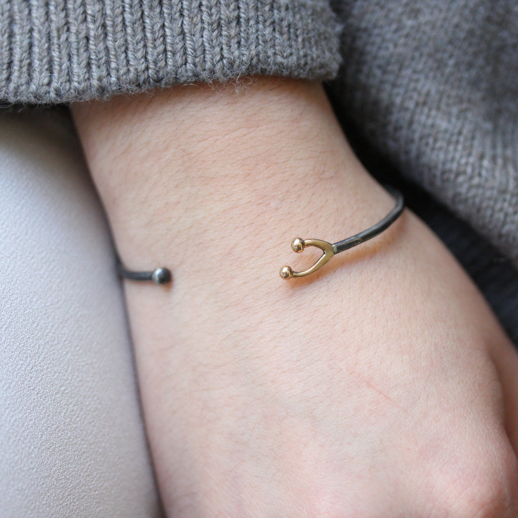Wishbone cuff