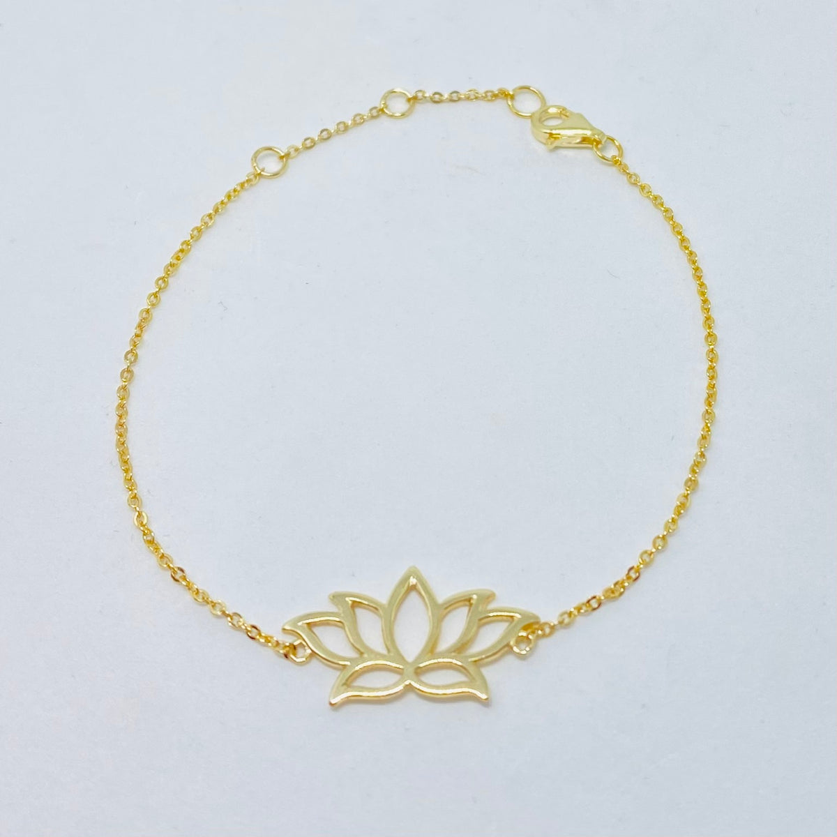 Lotus bracelet