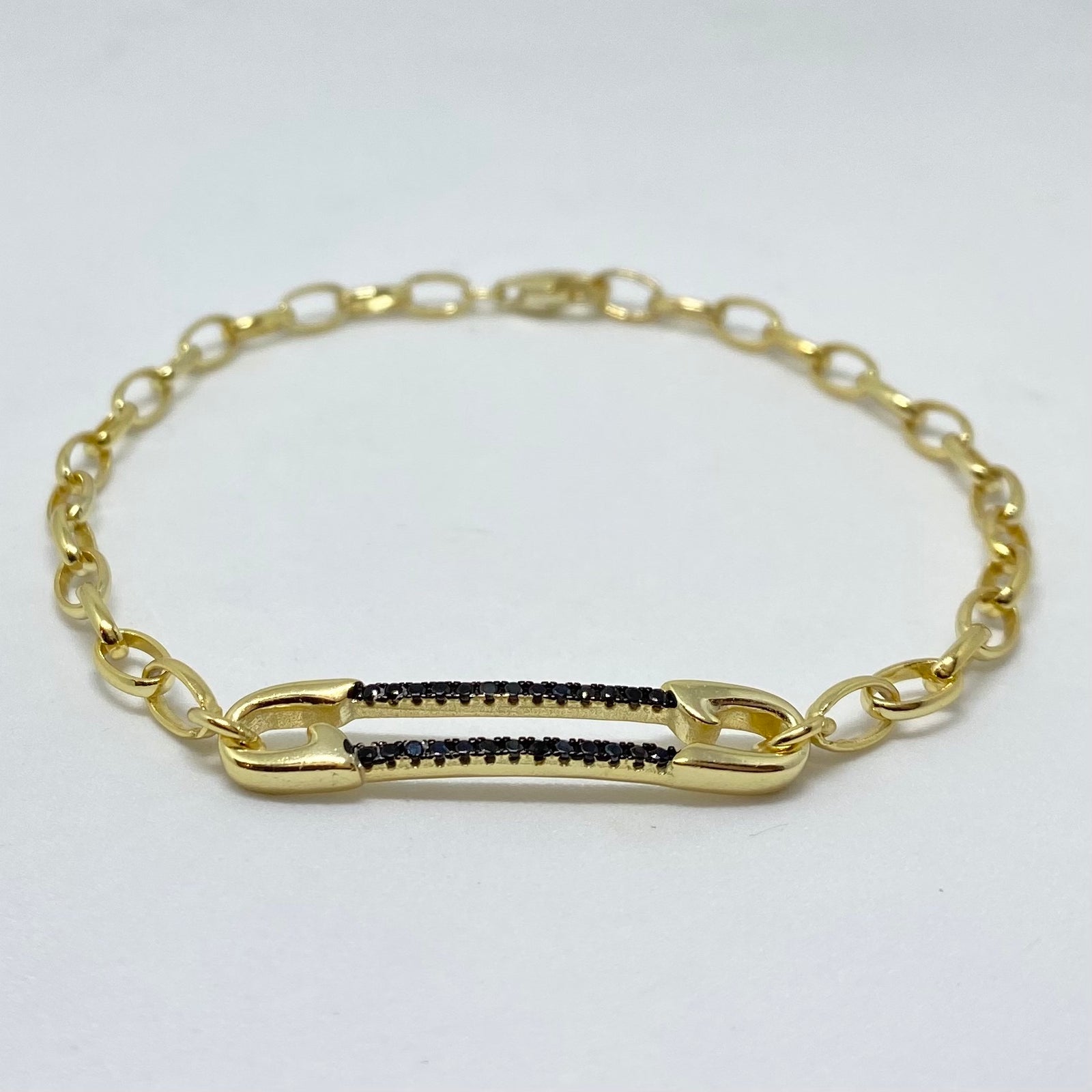 Safety pin bracelet