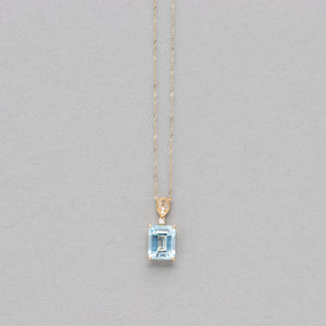 NFC - Emerald cut gemstone necklace