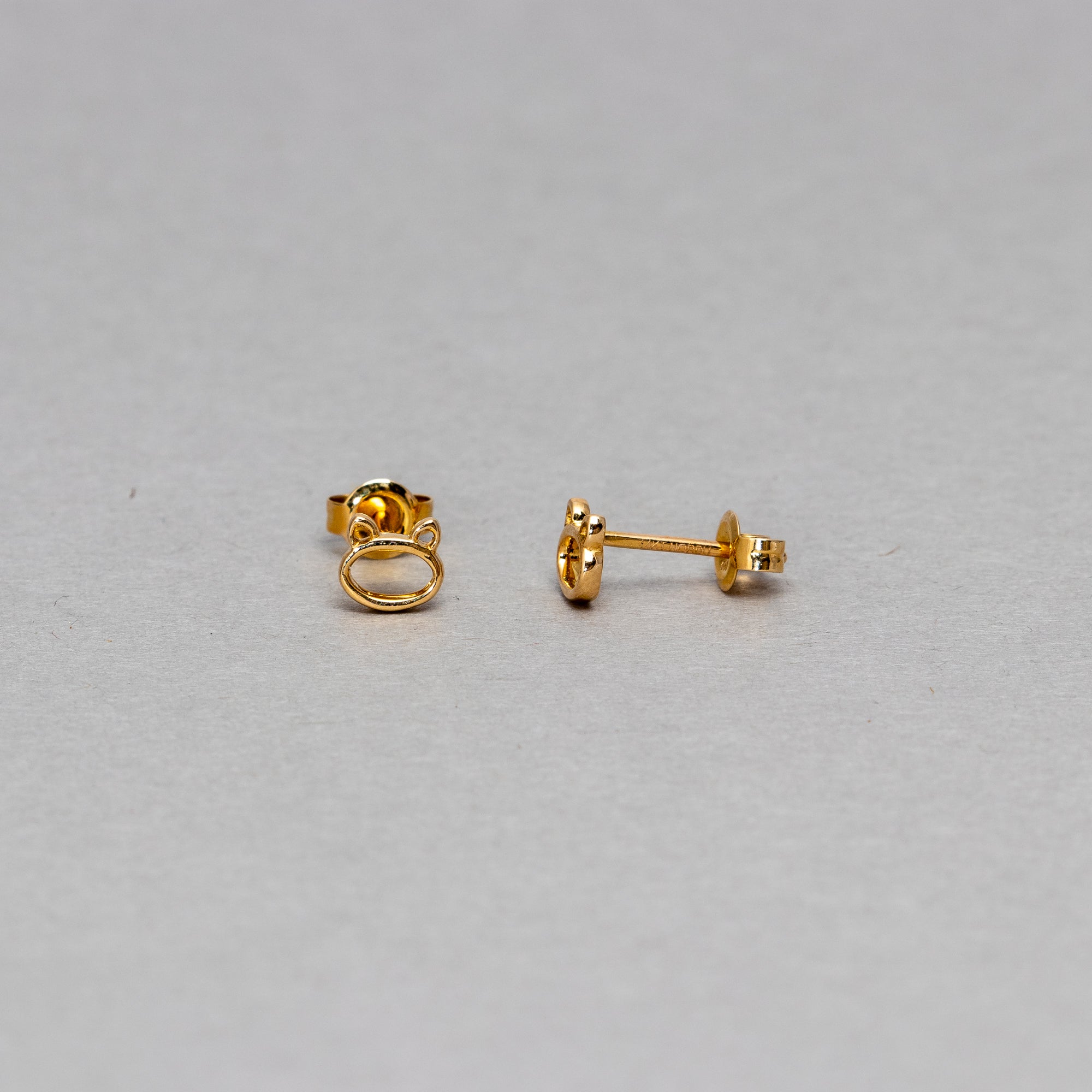 NFC - Cat stud earrings