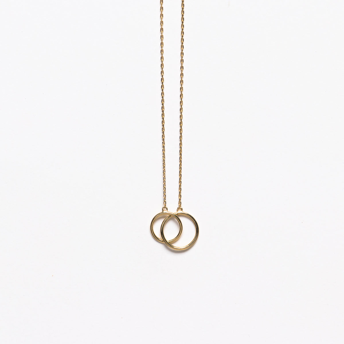 Duo necklace in yellow gold