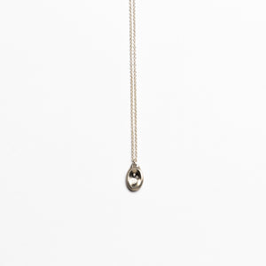 Branch Jewelry - Shell necklace with diamond