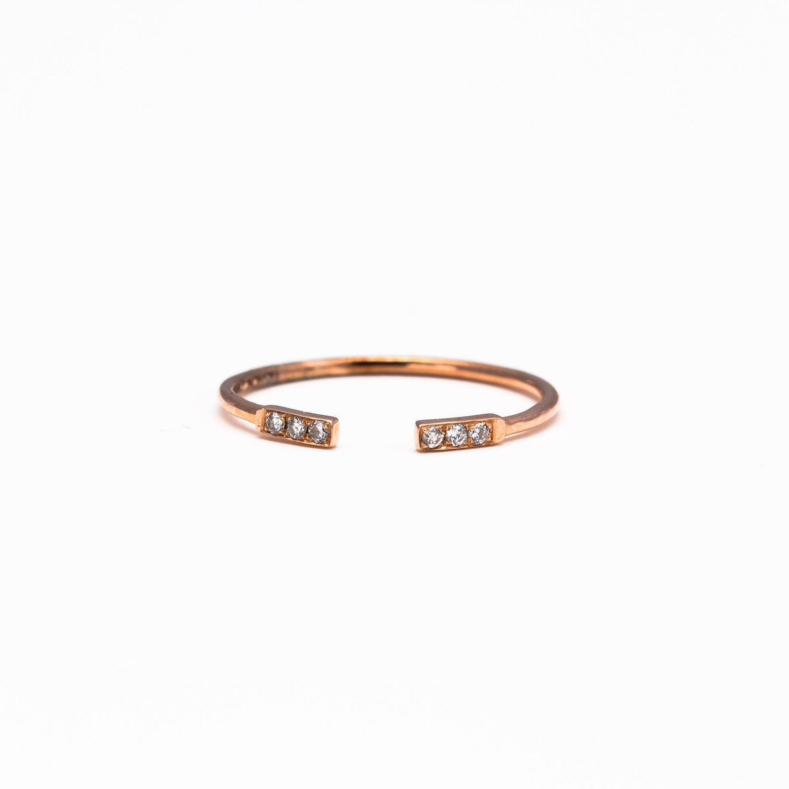 NFC - Double bar open ring