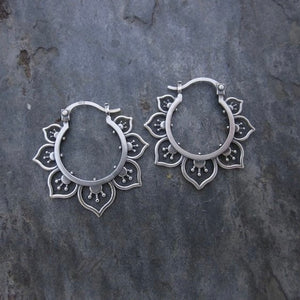 Sasha bell - LOTUS hoops