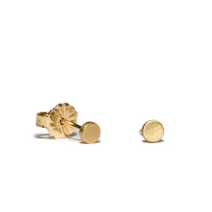 Carla Caruso - circle button stud earrings